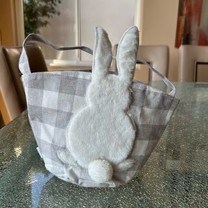 Happy Easter, Mud Pie, Easter Basket.  Grey & White W/ fuzzy bunny.